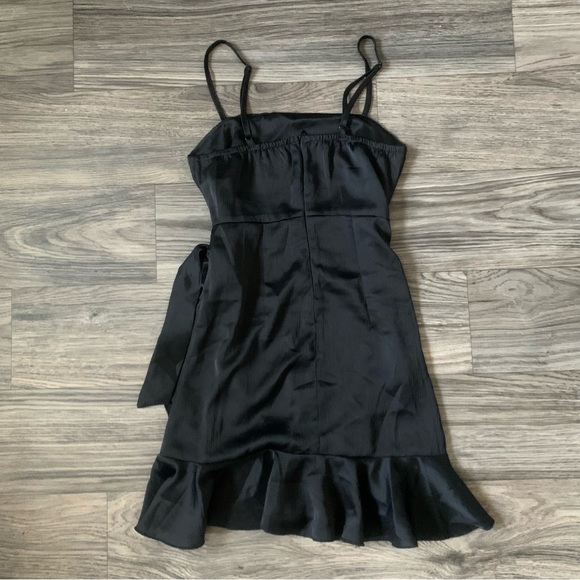 Princess polly dress - Picture 3 of 3